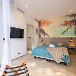 Résidence Maison D'architecte Avec Piscine Chauffée&sublime Vue - Maison D'architecte Avec Piscine Chauffée&sublime Vue Mae-2273 Villa Mandelieu